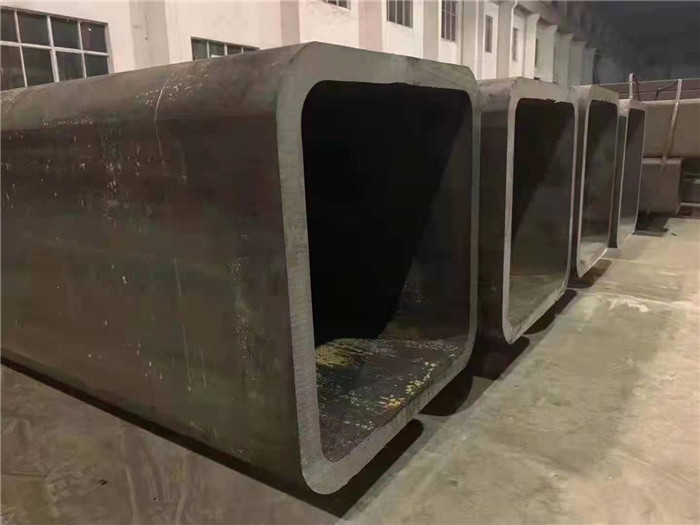 横峰大口径无缝方管